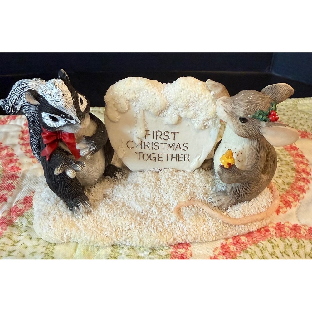 Charming Tails Fitz Floyd Figurine You Melted My Heart Skunk Mouse 87/472